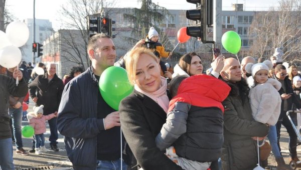 ОПШТИНА ДАРУЈЕ ВОЖДОВАЧКЕ ПОРОДИЉЕ: Потребно је само да се пријавите ОПШТИНА ДАРУЈЕ ВОЖДОВАЧКЕ ПОРОДИЉЕ: Потребно је само да се пријавите