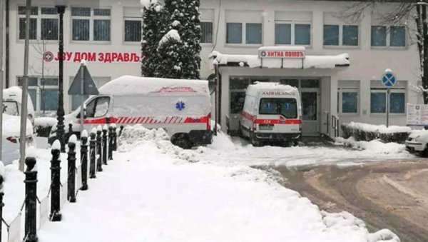 МЕСЕЦИМА БЕЗ ПЕДИЈАТРА: Недостатак лекара за најмлађе у паљанском Дому здравља горући проблем МЕСЕЦИМА БЕЗ ПЕДИЈАТРА: Недостатак лекара за најмлађе у паљанском Дому здравља горући проблем