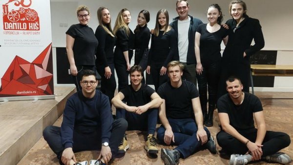 ЈАВНИ ЧАС У СУБОТИЦИ: Представља се једанаест младих глумаца ЈАВНИ ЧАС У СУБОТИЦИ: Представља се једанаест младих глумаца