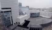 BILO MU DOSADNO, PA DOCRTAO OČI: Skandal u muzeju u Moskvi, čuvar oskrnavio sliku vrednu milion dolara! (FOTO)