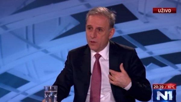 ПЛАНОВИ ЂИЛАСОВОГ КАНДИДАТА: Понош за раскидање специјалних веза са Русијом (ВИДЕО) ПЛАНОВИ ЂИЛАСОВОГ КАНДИДАТА: Понош за раскидање специјалних веза са Русијом (ВИДЕО)
