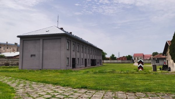 СЛОБОДЕ СЕ ДОМОГЛО 105 ЛОГОРАША: Пре 80 година у Нишу се догодио први пробој нацистичког логора у Европи (ФОТО) СЛОБОДЕ СЕ ДОМОГЛО 105 ЛОГОРАША: Пре 80 година у Нишу се догодио први пробој нацистичког логора у Европи (ФОТО)