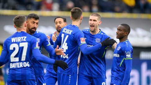 HOFENHAJMU NE PRIJA DOMAĆI TEREN: Lider Bundeslige dolazi po tri boda na Rajn-Nekar stadion