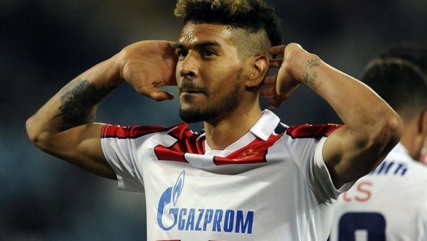 ОХИ - ГОЛ ЗА 1:0 НА МАРАКАНИ! Овако је Звезда повела против Партизана на 166. вечитом дербију (ВИДЕО) ОХИ - ГОЛ ЗА 1:0 НА МАРАКАНИ! Овако је Звезда повела против Партизана на 166. вечитом дербију (ВИДЕО)