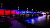БЕОГРАД У БОЈАМА ТРОБОЈКЕ: Поводом Сретења специјално осветљење у престоници БЕОГРАД У БОЈАМА ТРОБОЈКЕ: Поводом Сретења специјално осветљење у престоници