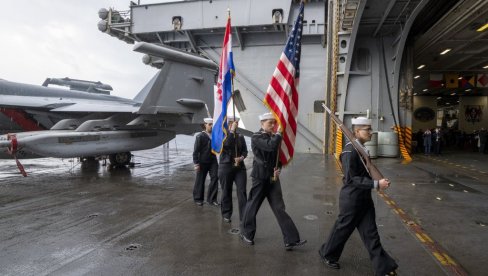 PET AMERIČKIH VOJNIKA POGINULO: Pao vojni avion iznad istočnog Sredozemlja PET AMERIČKIH VOJNIKA POGINULO: Pao vojni avion iznad istočnog Sredozemlja