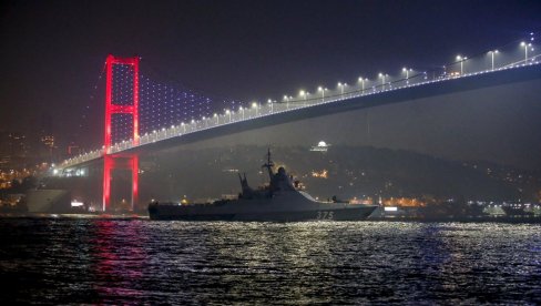ТУРСКА БЛОКИРА ПРОЛАЗ БРИТАНЦИМА: Неће дозволити пловидбу миноловцима које је Британија поклонила Украјини кроз Босфор и Дарданеле ТУРСКА БЛОКИРА ПРОЛАЗ БРИТАНЦИМА: Неће дозволити пловидбу миноловцима које је Британија поклонила Украјини кроз Босфор и Дарданеле