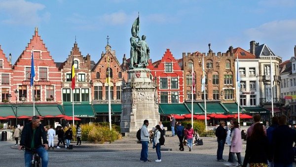ЕВРОПА ЦЕНТАР КОКАИНСКЕ ИНДУСТРИЈЕ: Белгија водећа земља нелегалне трговине и прераде ЕВРОПА ЦЕНТАР КОКАИНСКЕ ИНДУСТРИЈЕ: Белгија водећа земља нелегалне трговине и прераде