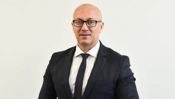 РАКИЋ: Долазак Брнабић значи да смо за мир и безбедност, останак и опстанак РАКИЋ: Долазак Брнабић значи да смо за мир и безбедност, останак и опстанак