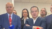 ДАЧИЋ НАКОН ПРЕДАЈЕ ЛИСТЕ СПС: Ми стојимо постојано, наши ставови се не мењају ДАЧИЋ НАКОН ПРЕДАЈЕ ЛИСТЕ СПС: Ми стојимо постојано, наши ставови се не мењају