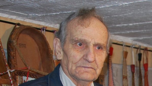 ОДЛАЗАК ПОЗНАТОГ СВИЛАЈНАЧКОГ ОПАНЧАРА: Дракче преминуо у 91. години ОДЛАЗАК ПОЗНАТОГ СВИЛАЈНАЧКОГ ОПАНЧАРА: Дракче преминуо у 91. години