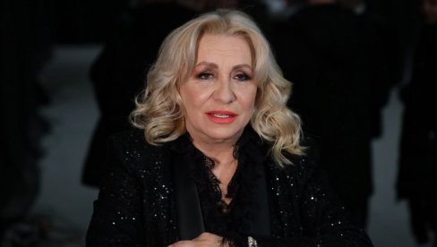 SLUČAJNO SAM ROĐENA TAMO, TO MESTO MI I DALJE DAJE SNAGU: Ovo je istina o poreklu Vesne Zmijanac SLUČAJNO SAM ROĐENA TAMO, TO MESTO MI I DALJE DAJE SNAGU: Ovo je istina o poreklu Vesne Zmijanac