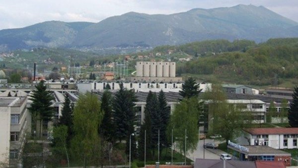 ПРИВРЕДНИ ДИВОВИ НА КОЛЕНИМА! Некадашњи гиганти постају део сећања становника сарајевско-романијске регије ПРИВРЕДНИ ДИВОВИ НА КОЛЕНИМА! Некадашњи гиганти постају део сећања становника сарајевско-романијске регије