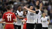VALJAK MELJE LI MELJE: Partizan drži Zvezdu na distanci, uhvatio zalet za evropski meč sezone (FOTO/VIDEO) VALJAK MELJE LI MELJE: Partizan drži Zvezdu na distanci, uhvatio zalet za evropski meč sezone (FOTO/VIDEO)