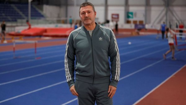 ОДРАСТАО У СИРОМАШТВУ И ТРОШНОЈ КУЋИ: Ђоле Ђогани проговорио о најтежим тренуцима ОДРАСТАО У СИРОМАШТВУ И ТРОШНОЈ КУЋИ: Ђоле Ђогани проговорио о најтежим тренуцима