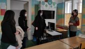 ИТ ОПРЕМА ШКОЛИ НИКОЛА ТЕСЛА: Нови информатички кабинет за ученике (ФОТО) ИТ ОПРЕМА ШКОЛИ НИКОЛА ТЕСЛА: Нови информатички кабинет за ученике (ФОТО)