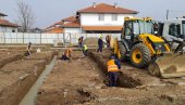 ДОМ ЗА 12 ПОРОДИЦА: Почела градња објекта за социјално становање у чачанском насељу Обреж ДОМ ЗА 12 ПОРОДИЦА: Почела градња објекта за социјално становање у чачанском насељу Обреж