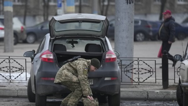 НАСТАВЉА СЕ МАСОВНА ЕВАКУАЦИЈА СТАНОВНИКА ДОНБАСА У РУСИЈУ: Најновије саопштење руског Министарства за ванредне ситуације НАСТАВЉА СЕ МАСОВНА ЕВАКУАЦИЈА СТАНОВНИКА ДОНБАСА У РУСИЈУ: Најновије саопштење руског Министарства за ванредне ситуације