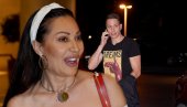 ČETIRI DANA NIJE IZAŠLA IZ KUĆE: Vidite gde su paparaci snimili Cecu i Bogdana (VIDEO) ČETIRI DANA NIJE IZAŠLA IZ KUĆE: Vidite gde su paparaci snimili Cecu i Bogdana (VIDEO)