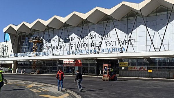 ЖЕЛЕЗНИЧКА СТАНИЦА ЗАСИЈАЛА ПОСЛЕ ШЕСТ ДЕЦЕНИЈА: До краја фебруара биће завршени допунски радови на деоници брзе пруге Београд – Нови Сад ЖЕЛЕЗНИЧКА СТАНИЦА ЗАСИЈАЛА ПОСЛЕ ШЕСТ ДЕЦЕНИЈА: До краја фебруара биће завршени допунски радови на деоници брзе пруге Београд – Нови Сад