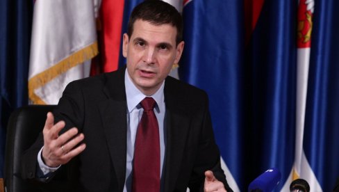 PLAN MILOŠA JOVANOVIĆA ZA KiM: Kopira Vučića koji ima rezultate, za razliku od njega (VIDEO) PLAN MILOŠA JOVANOVIĆA ZA KiM: Kopira Vučića koji ima rezultate, za razliku od njega (VIDEO)