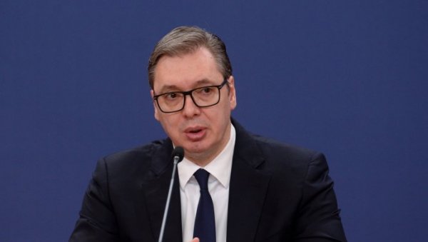 СРБИЈА НЕ УВОДИ САНКЦИЈЕ РУСИЈИ: Ово је став наше земље - Вучић прочитао закључке Савета за националну безбедност СРБИЈА НЕ УВОДИ САНКЦИЈЕ РУСИЈИ: Ово је став наше земље - Вучић прочитао закључке Савета за националну безбедност