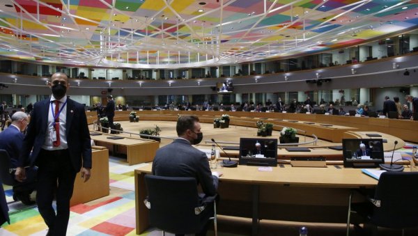 ЗАХТЕВАЈУ ХУМАНИТАРНУ ПАУЗУ: Позив европских лидера са самита у Бриселу поводом ситуације на Блиском истоку ЗАХТЕВАЈУ ХУМАНИТАРНУ ПАУЗУ: Позив европских лидера са самита у Бриселу поводом ситуације на Блиском истоку