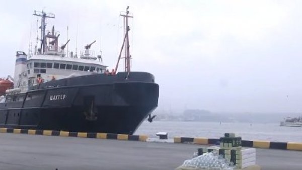 РУСКА ФЛОТА ОДБИЛА НАПАД УКРАЈИНСКЕ МОРНАРИЦЕ: Украјинци покушали да ликвидирају своје војнике који су положили оружје! РУСКА ФЛОТА ОДБИЛА НАПАД УКРАЈИНСКЕ МОРНАРИЦЕ: Украјинци покушали да ликвидирају своје војнике који су положили оружје!
