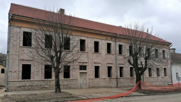ИНКЛУЗИВНИ ЦЕНТАР ОД ПУСТЕ ЗГРАДЕ: У Белој Цркви први пут ће бити доступне све услуге потребне особама са инвалидитетом ИНКЛУЗИВНИ ЦЕНТАР ОД ПУСТЕ ЗГРАДЕ: У Белој Цркви први пут ће бити доступне све услуге потребне особама са инвалидитетом
