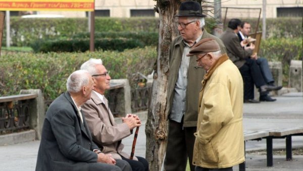 ДОБРЕ ВЕСТИ ЗА ПЕНЗИОНЕРЕ: У своје радне књижице моћи ћете да упишете и стаж стечен у овој земљи ДОБРЕ ВЕСТИ ЗА ПЕНЗИОНЕРЕ: У своје радне књижице моћи ћете да упишете и стаж стечен у овој земљи