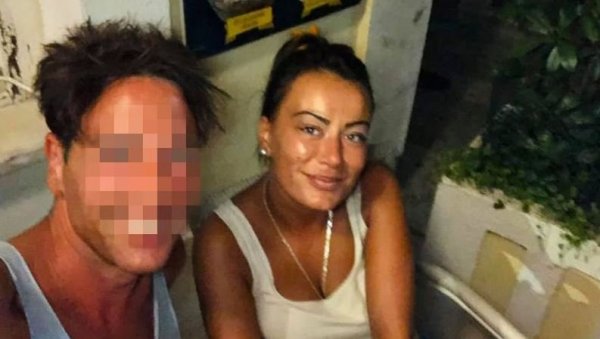 МОМАК НИЈЕ ВИДЕО ДА КСЕНИЈА СКАЧЕ СА МОСТА: Сестра нестале девојке утучена, рониоци и даље претражују Дунав МОМАК НИЈЕ ВИДЕО ДА КСЕНИЈА СКАЧЕ СА МОСТА: Сестра нестале девојке утучена, рониоци и даље претражују Дунав