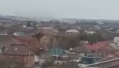 УКРАЈИНСКА ВОЈСКА ИСПАЛИЛА РАКЕТУ НА РУСИЈУ: Откривено да ли има повређених (ВИДЕО) УКРАЈИНСКА ВОЈСКА ИСПАЛИЛА РАКЕТУ НА РУСИЈУ: Откривено да ли има повређених (ВИДЕО)