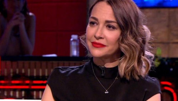 ПОРОДИЛА СЕ МАРИЈАНА МИЋИЋ: Лепа водитељка на свет донела још једну девојчицу ПОРОДИЛА СЕ МАРИЈАНА МИЋИЋ: Лепа водитељка на свет донела још једну девојчицу