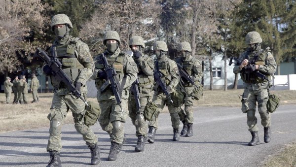КУРТИ ПРЕТИ ТАКОЗВАНИМ КБС СНАГАМА НА СЕВЕРУ: Петковић оцењује - Циљ Приштине протеривање Срба са вековних огњишта КУРТИ ПРЕТИ ТАКОЗВАНИМ КБС СНАГАМА НА СЕВЕРУ: Петковић оцењује - Циљ Приштине протеривање Срба са вековних огњишта