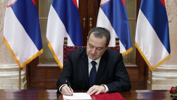 ЗА КАМПАЊУ МЕСЕЦ ДАНА: Србија бира новог председник 3. априла, истог дана и парламентарни и београдски избори ЗА КАМПАЊУ МЕСЕЦ ДАНА: Србија бира новог председник 3. априла, истог дана и парламентарни и београдски избори