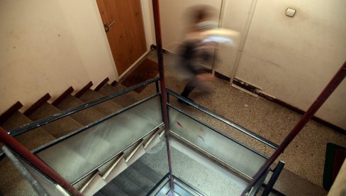 ZA UREĐENJE DO 500.000 DINARA: Rok za prijavu na konkurs Stari grad misli na zgrade ističe 8. jula ZA UREĐENJE DO 500.000 DINARA: Rok za prijavu na konkurs Stari grad misli na zgrade ističe 8. jula