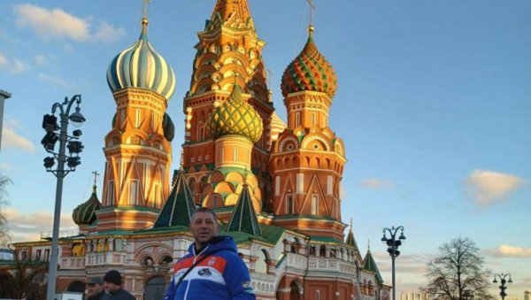 ПОМОГАО МИ ЈЕ БАМБИ ТОШИЋ: Срђан Игњатов, селектор санкашке репрезентације ПОМОГАО МИ ЈЕ БАМБИ ТОШИЋ: Срђан Игњатов, селектор санкашке репрезентације