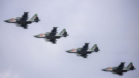 POGLEDAJTE KADROVE RUSKOG BOMBARDERA SA FRONTA: Snimak iz pilotske kabine (VIDEO) POGLEDAJTE KADROVE RUSKOG BOMBARDERA SA FRONTA: Snimak iz pilotske kabine (VIDEO)
