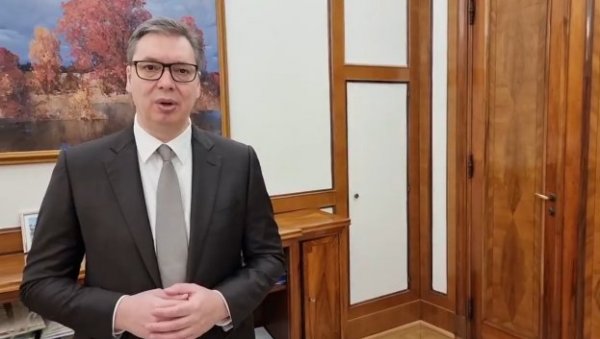ПРЕДСЕДНИК СЕ ХИТНО ОБРАТИО: Важна порука грађанима Србије (ВИДЕО) ПРЕДСЕДНИК СЕ ХИТНО ОБРАТИО: Важна порука грађанима Србије (ВИДЕО)