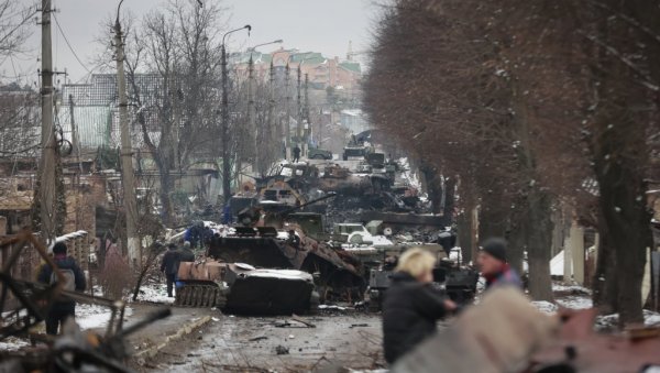 РУСИ ГОНЕ 54. БРИГАДУ – ИЗВЕШТАЈ СА ФРОНТА: Продор руских трупа, уништено 1.547 оклопњака, 185 ПВО система, 236 дронова (ВИДЕО) РУСИ ГОНЕ 54. БРИГАДУ – ИЗВЕШТАЈ СА ФРОНТА: Продор руских трупа, уништено 1.547 оклопњака, 185 ПВО система, 236 дронова (ВИДЕО)