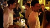 ĐOKOVIĆ ĐUSKA UZ CECU: Nole zaigrao sa Jelenom, u njih su svi gledali (VIDEO) ĐOKOVIĆ ĐUSKA UZ CECU: Nole zaigrao sa Jelenom, u njih su svi gledali (VIDEO)