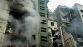 ЕКСПЛОЗИЈЕ ОДЈЕКУЈУ МАРИУПОЉЕМ: У граду се виде стубови густог црног дима (ВИДЕО) ЕКСПЛОЗИЈЕ ОДЈЕКУЈУ МАРИУПОЉЕМ: У граду се виде стубови густог црног дима (ВИДЕО)