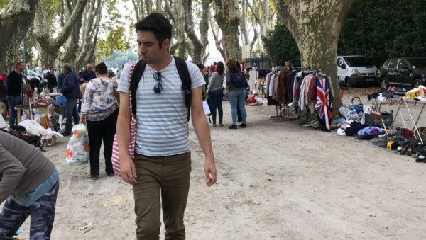 НА БУВЉАЦИМА ОТКРИО И ЗВЕЗДЕ КЊИЖЕВНОСТИ: Бојан Савић Остојић, писац и преводилац, о проналажењу дела и издавача НА БУВЉАЦИМА ОТКРИО И ЗВЕЗДЕ КЊИЖЕВНОСТИ: Бојан Савић Остојић, писац и преводилац, о проналажењу дела и издавача