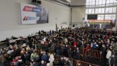 ВЕЛИКИ БРОЈ ГРАЂАНА СЕ ОКУПЉА ШИРОМ СРБИЈЕ: Дају потпис подршке за председничку кандидатуру Александра Вучића (ФОТО) ВЕЛИКИ БРОЈ ГРАЂАНА СЕ ОКУПЉА ШИРОМ СРБИЈЕ: Дају потпис подршке за председничку кандидатуру Александра Вучића (ФОТО)