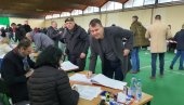 МИРОВИЋ ПОДРЖАО КАНДИДАТУРУ ВУЧИЋА: Сачуваће мир и наставити да предводи економски развој Србије
