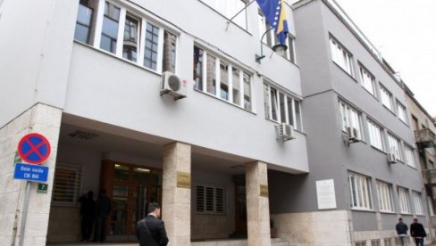 DOKAZ ODLASKA LJUDI: CIK saopštio – Izlaznost na izbore 50 odsto DOKAZ ODLASKA LJUDI: CIK saopštio – Izlaznost na izbore 50 odsto