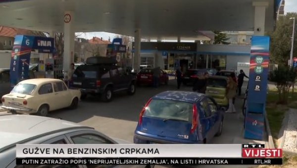 ХАОС У ХРВАТСКОЈ: Гужве на пумпама због најављеног поскупљења горива ХАОС У ХРВАТСКОЈ: Гужве на пумпама због најављеног поскупљења горива