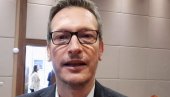 ВЕСОВИЋ: Нема разлога за стварање залиха, грађани не треба да брину због несташица ВЕСОВИЋ: Нема разлога за стварање залиха, грађани не треба да брину због несташица