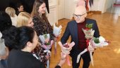 И НАША ДИВНА СРБИЈА ЈЕ ЖЕНСКОГ РОДА: Милош Вучевић честитао дамама Осми март И НАША ДИВНА СРБИЈА ЈЕ ЖЕНСКОГ РОДА: Милош Вучевић честитао дамама Осми март