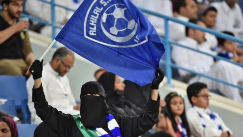 NIZOVI: Hilal za petama Trajalu NIZOVI: Hilal za petama Trajalu